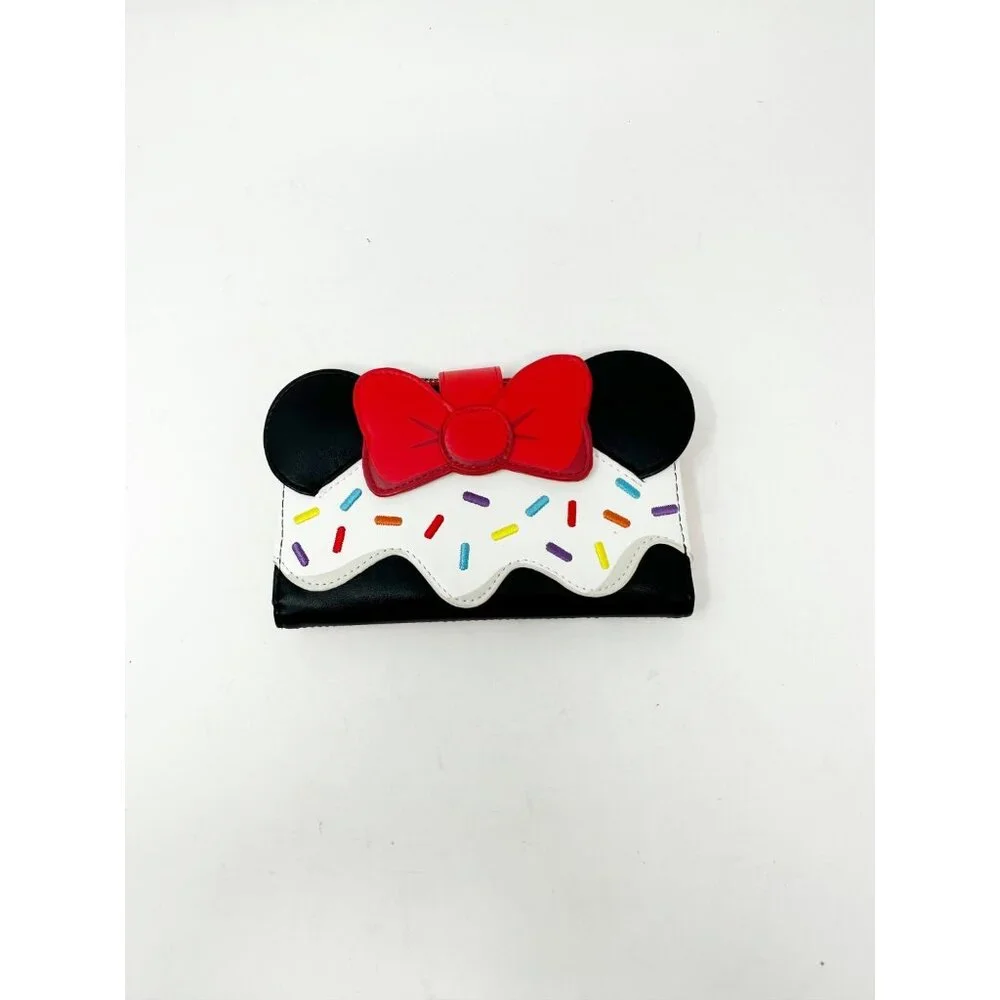 Loungefly Disney‎ Minnie Sweets Collection Cosplay Flap Wallet Sprinkle Cupcake